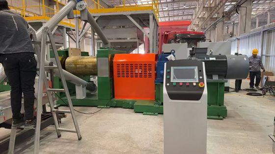 30-120 mesh Power Size Lintas Daur Ulang Ban Limbah dengan Teknologi Model Shredder LP-1200